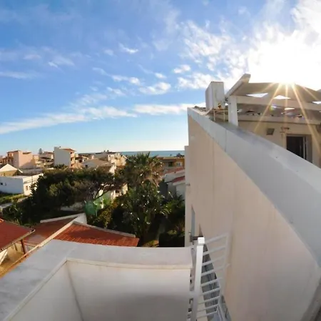 Charming In With Sea View 50 M² Punta Secca